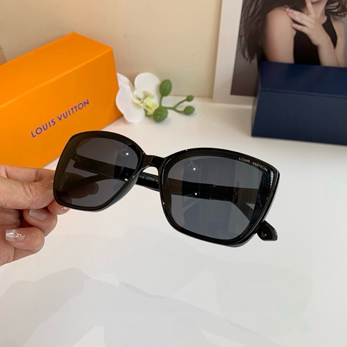 ルイヴィトンサングラス側面デザイン